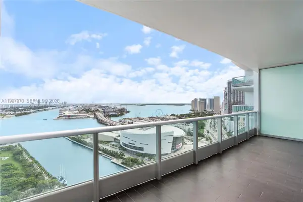 900 Biscayne Blvd #3502, Miami, FL 33132