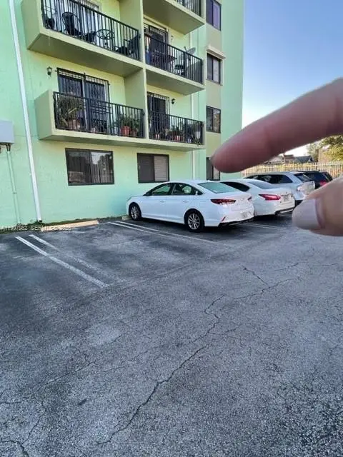 1530 SW 2nd St #105, Miami, FL 33135 - #2