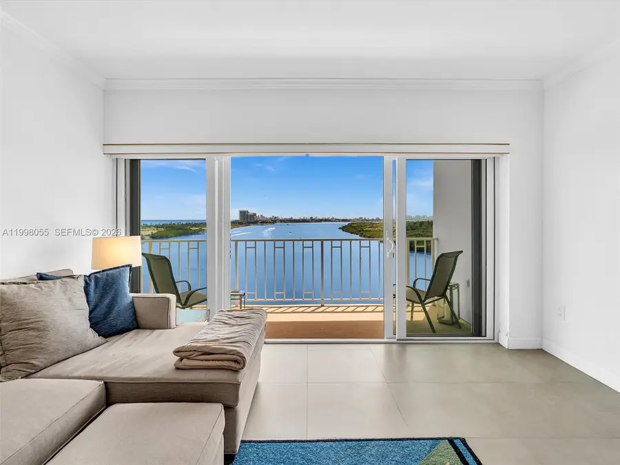 500 Bayview Dr #1132, Sunny Isles Beach, FL 33160 - #3