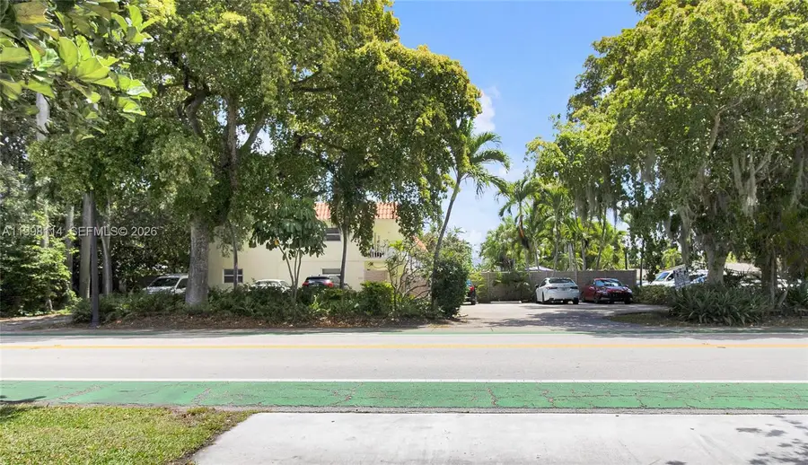 Address Withheld By Seller, Fort Lauderdale, FL 33305 - #2