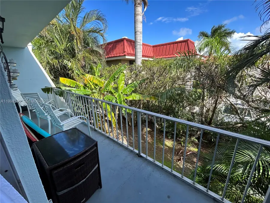 725 Hummingbird Way #212, North Palm Beach, FL 33408 - #2