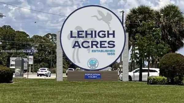 634 Genoa Ave S, Lehigh Acres, FL 33974