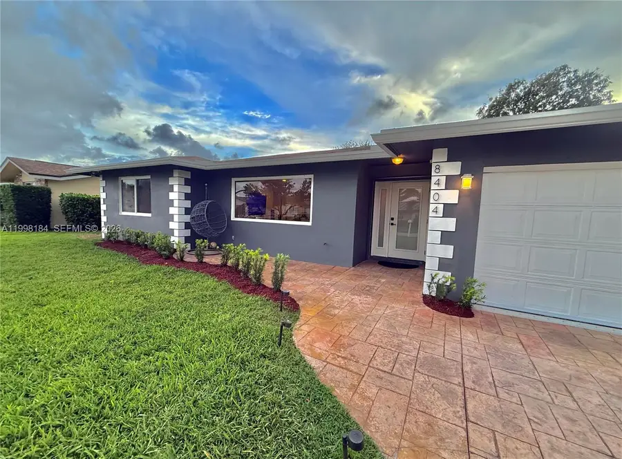 8404 SW 26th St, Davie, FL 33324 - #2