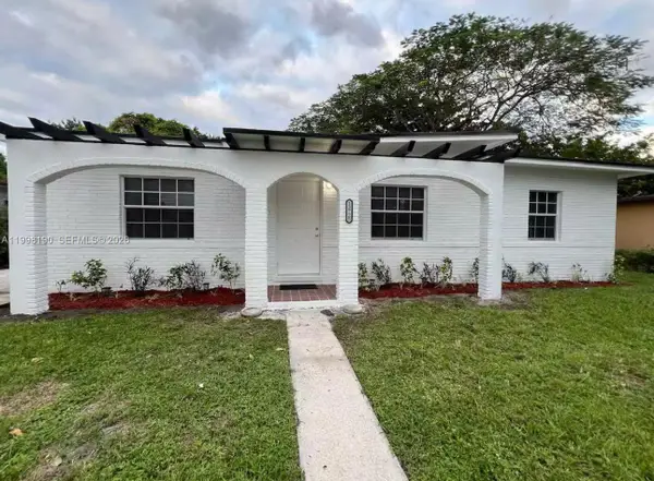 Address Withheld By Seller, North Miami, FL 33168