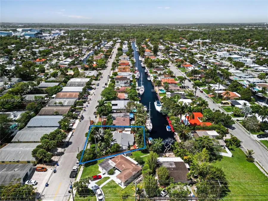 905 Mandarin Isle, Fort Lauderdale, FL 33315 - #2