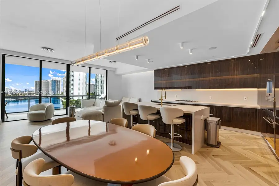 3300 NE 188th St #812, Aventura, FL 33180 - #3