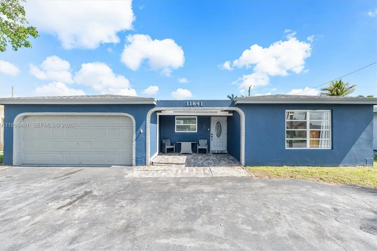 11841 NW 30th Pl, Sunrise, FL 33323 - #1