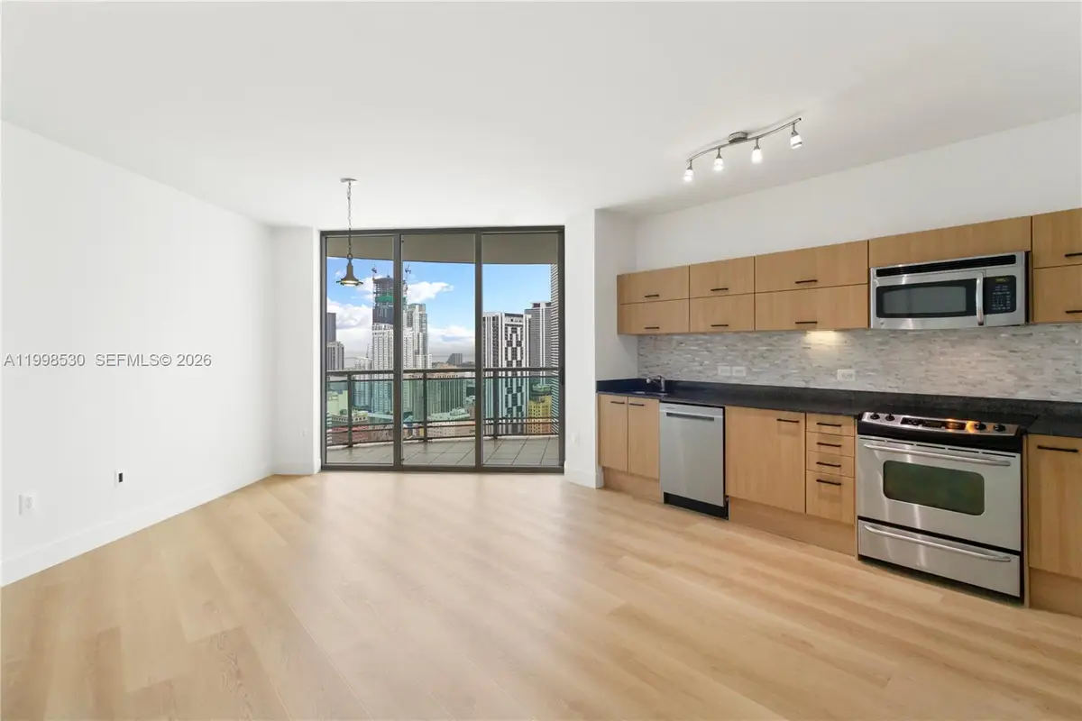350 S Miami Ave #3413, Miami, FL 33130 - #1
