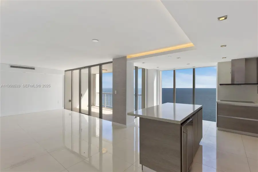 881 Ocean Dr #18F, Key Biscayne, FL 33149 - #2