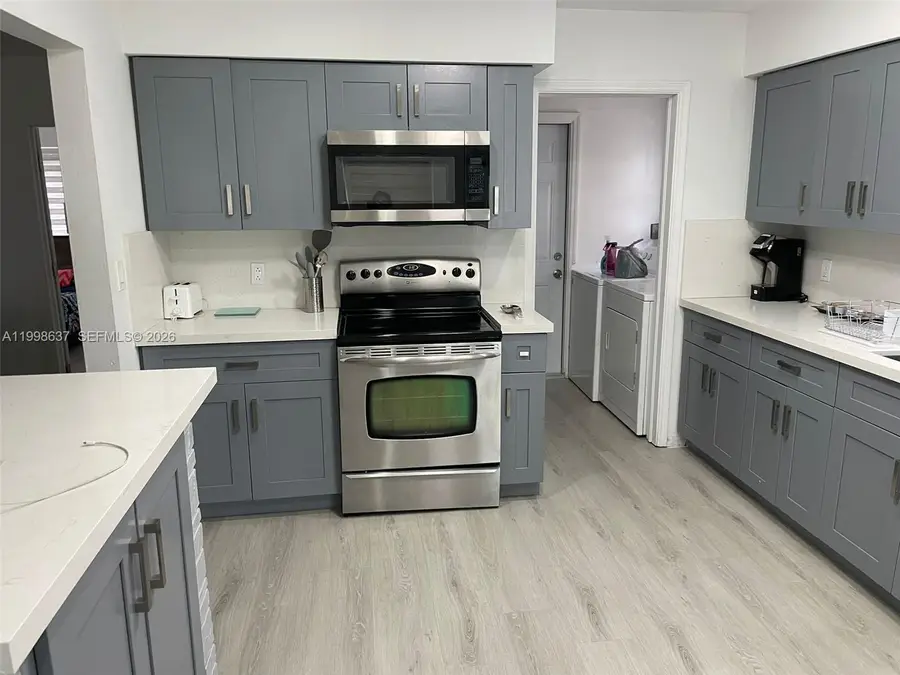 230 NE 2nd Pl, Dania Beach, FL 33004 - #2