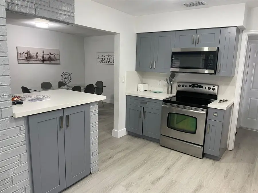 230 NE 2nd Pl, Dania Beach, FL 33004 - #3