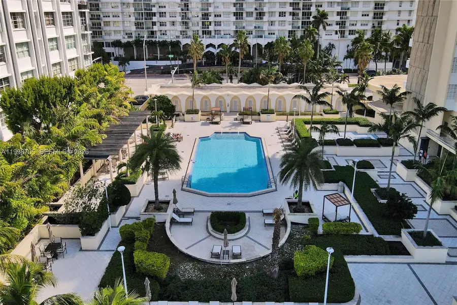 5600 Collins Ave #5C, Miami Beach, FL 33140 - #2