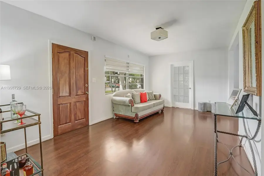 6871 SW 37th St, Miami, FL 33155 - #2