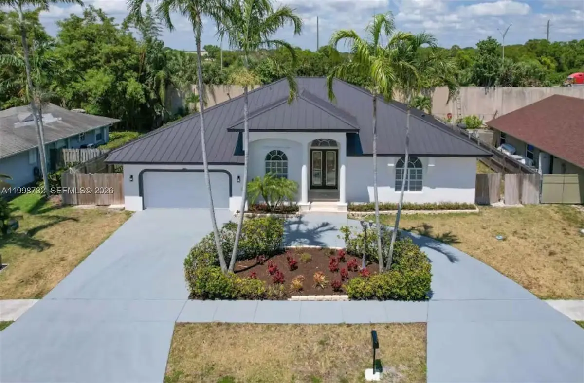 3409 Diane Dr, Boynton Beach, FL 33435 - #1