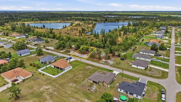 2813 NW 27th St, Cape Coral, FL 33993