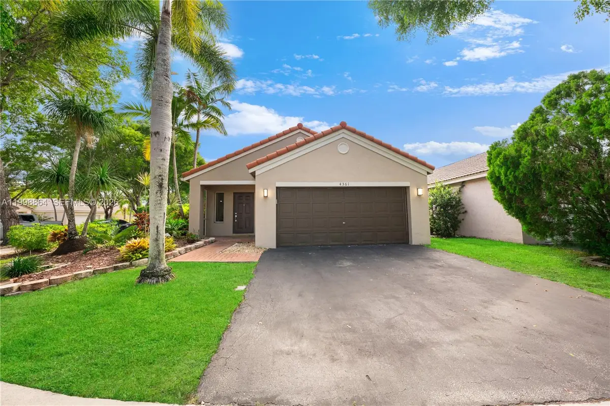 4361 Mahogany Ridge Dr, Weston, FL 33331 - #1