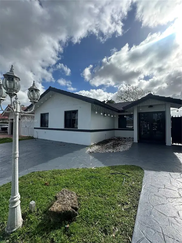 5923 SW 147th Pl, Miami, FL 33193