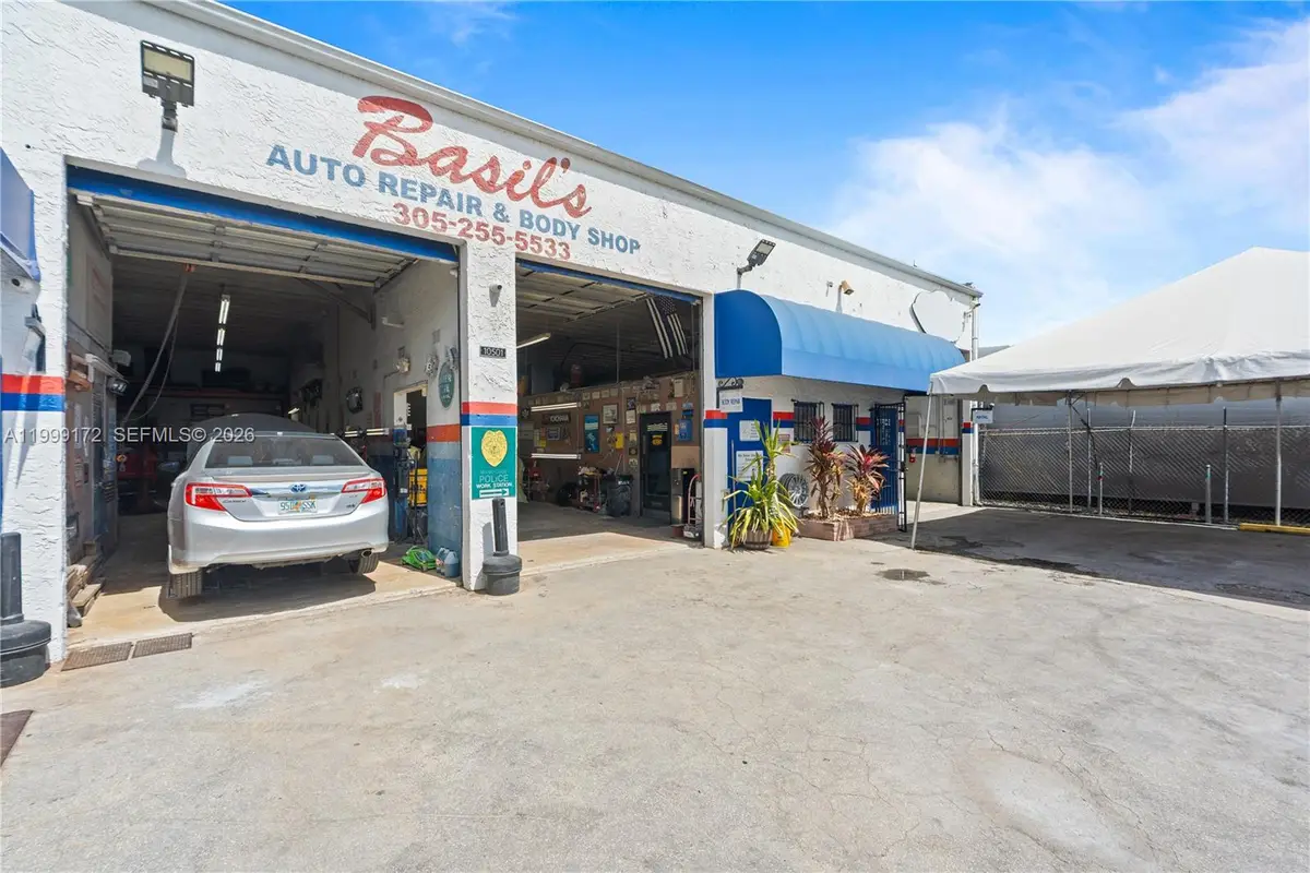 10501 SW 185th Ter, Cutler Bay, FL 33157 - #1