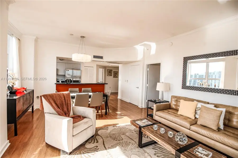 19501 W Country Club Dr #1014, Aventura, FL 33180 - #2