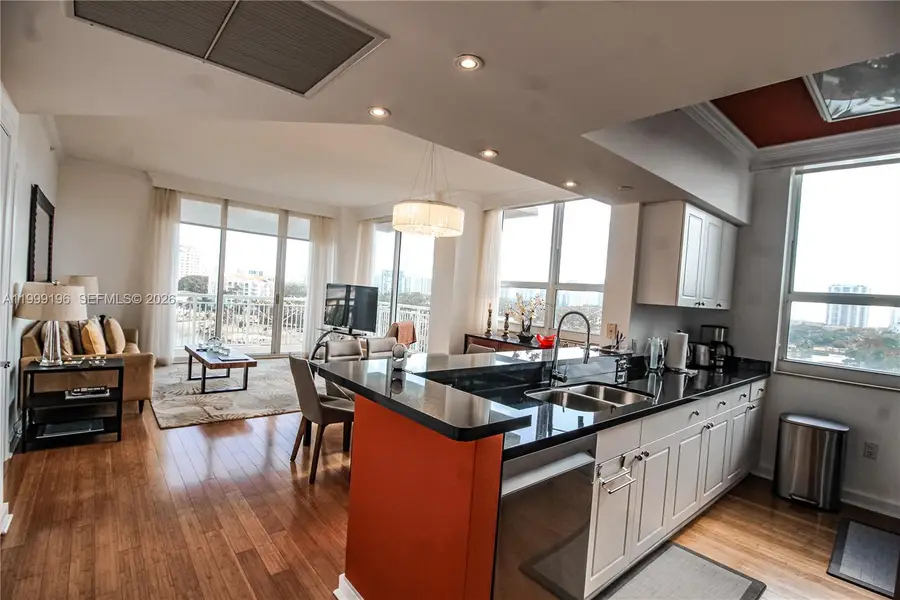 19501 W Country Club Dr #1014, Aventura, FL 33180 - #3