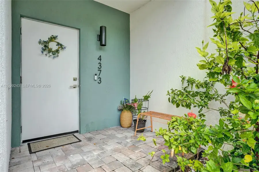 4373 NW 9th St, Plantation, FL 33317 - #2