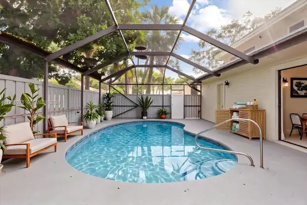 12680 Woodmill Dr, Palm Beach Gardens, FL 33418