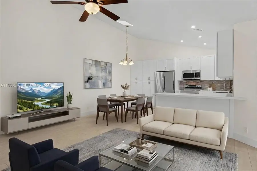 12680 Woodmill Dr, Palm Beach Gardens, FL 33418 - #3