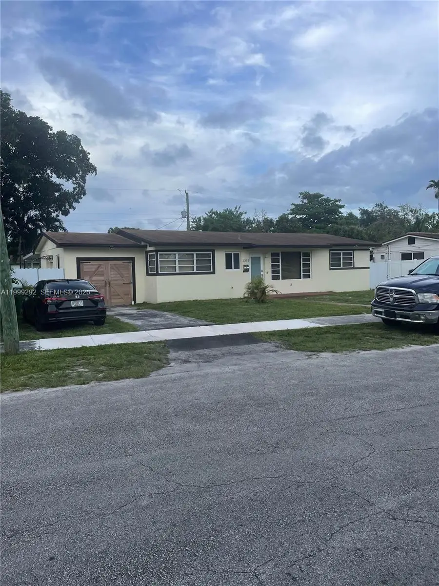 1331 NW 98th Ter, Miami, FL 33147 - #1