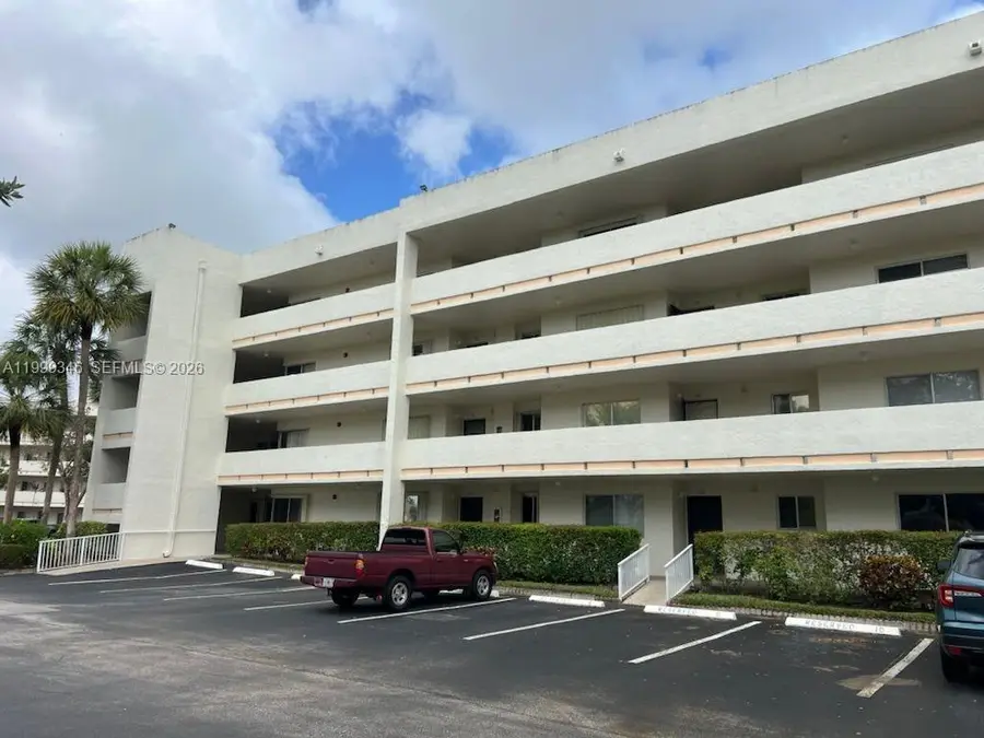 3186 Via Poinciana #211, Lake Worth, FL 33467 - #2