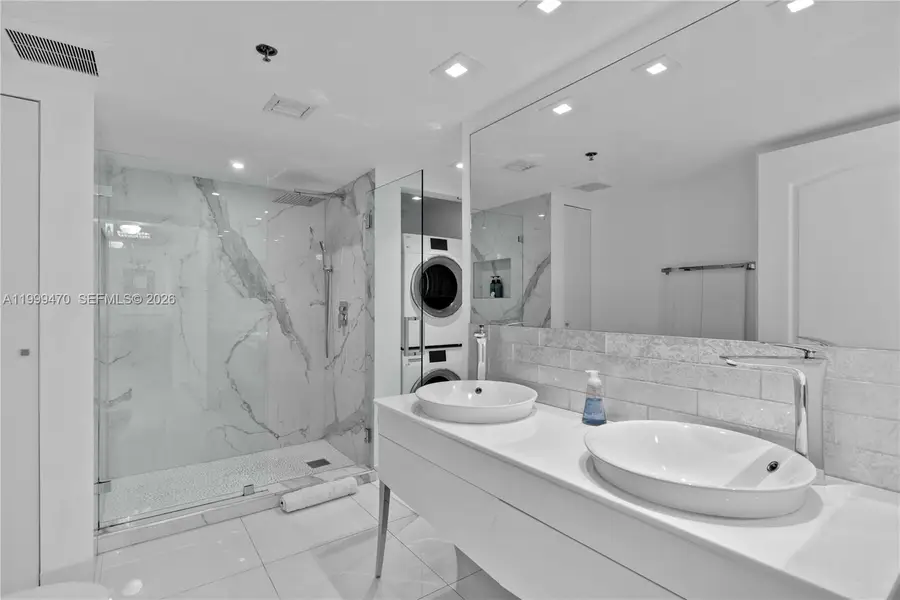 1200 Brickell Bay Dr #2017, Miami, FL 33131 - #3