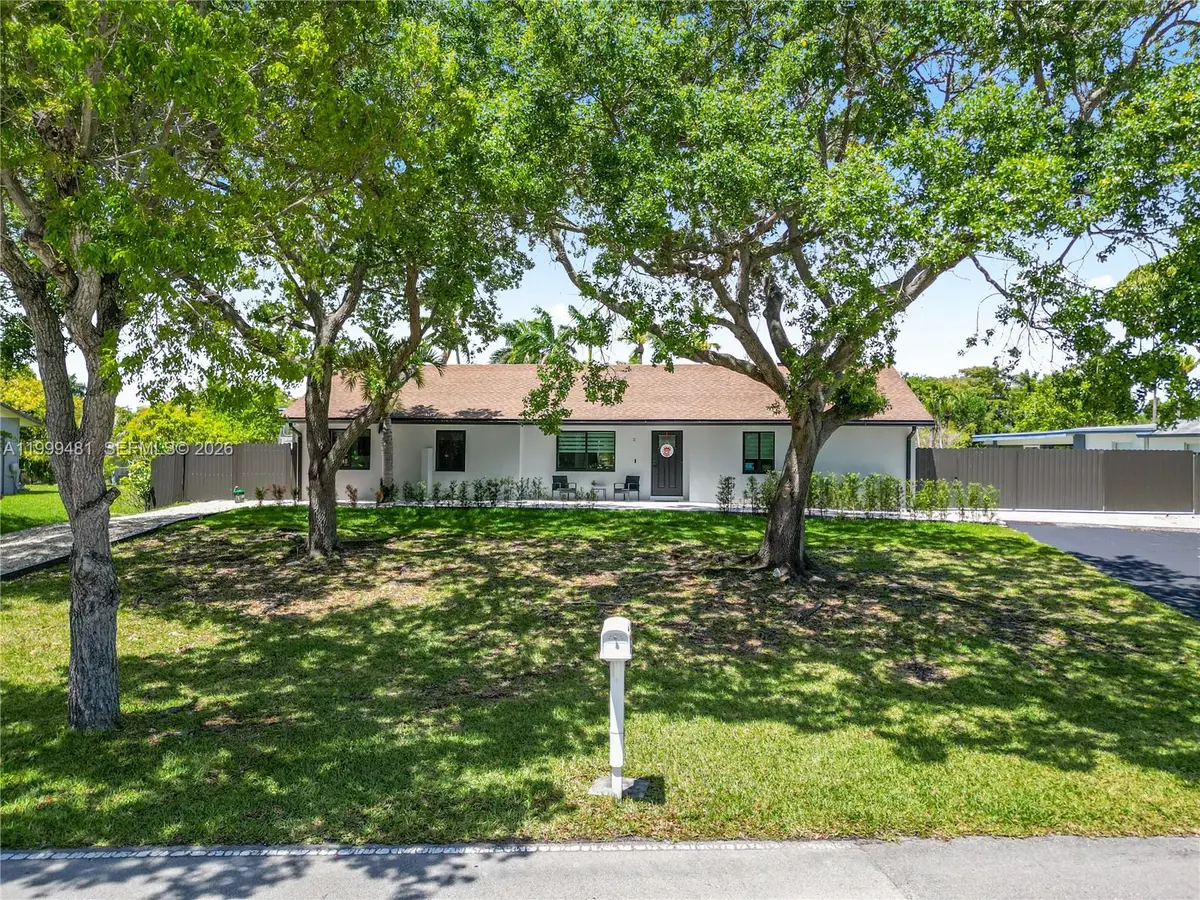 18462 SW 88th Pl, Cutler Bay, FL 33157 - #1