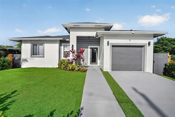 655 NW 24 Avenue, Fort Lauderdale, FL 33311