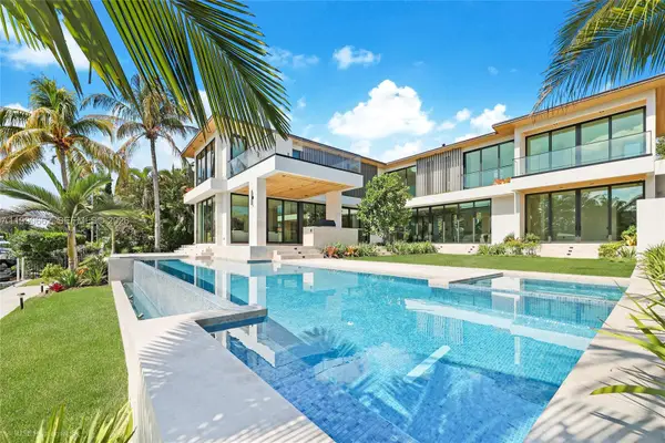 770 Lake Rd, Miami, FL 33137