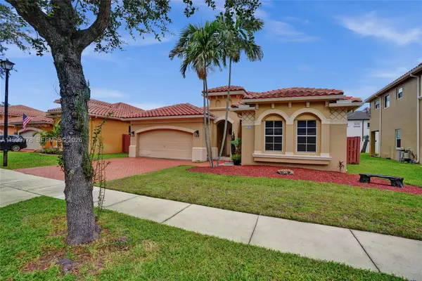 12833 SW 50th Ct, Miramar, FL 33027
