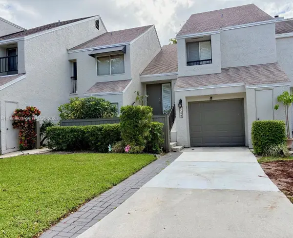 6728 Boca Pines Trail #B, Boca Raton, FL 33433