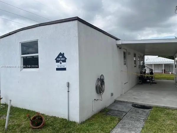 425 E 33rd St, Hialeah, FL 33013