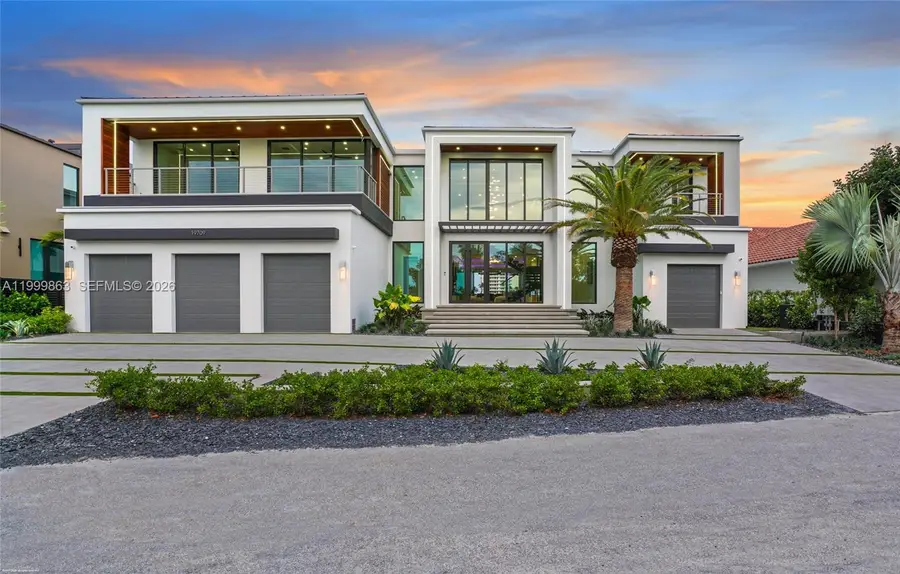 19709 Harbor Rd, Jupiter, FL 33469 - #3