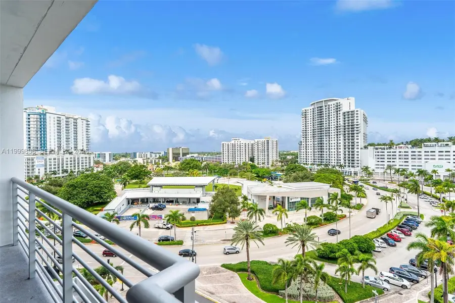 1720 Harrison St #9F, Hollywood, FL 33020 - #3