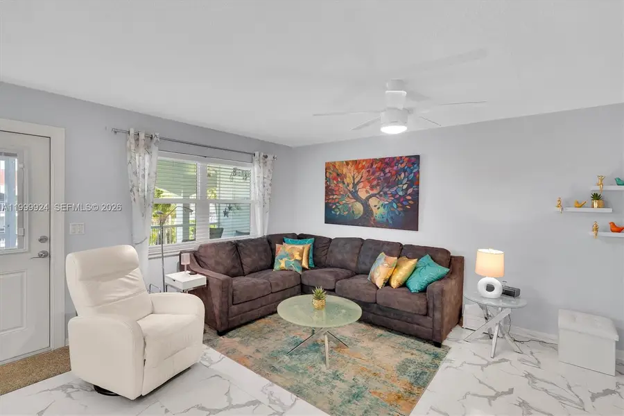 580 Egret Dr #303, Hallandale Beach, FL 33009 - #3