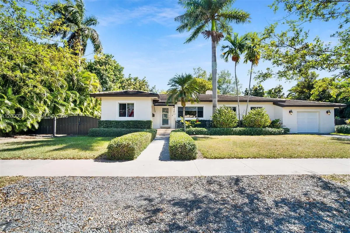 330 Viscaya Ave, Coral Gables, FL 33134 - #1