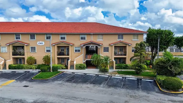 17455 NW 75th Pl #203, Hialeah, FL 33015