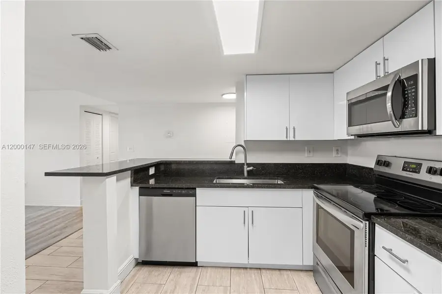 9821 Nob Hill Ct #9821, Sunrise, FL 33351 - #3