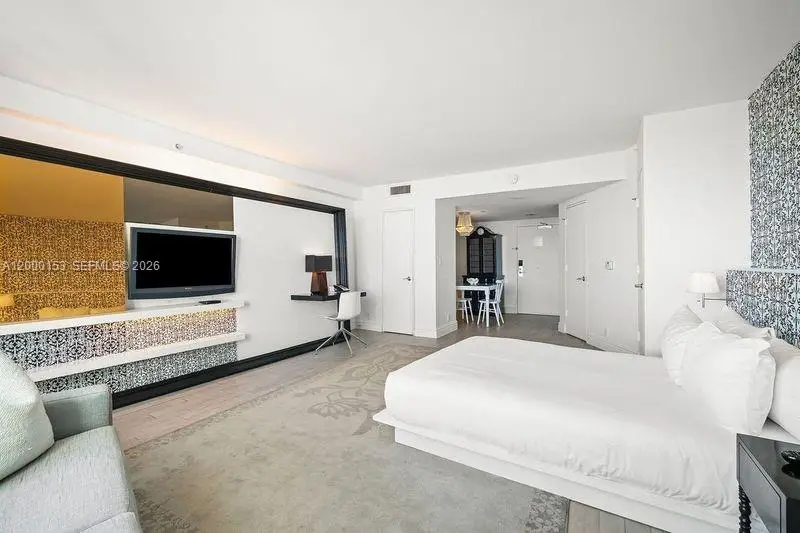 1100 West Ave #819, Miami Beach, FL 33139 - #3