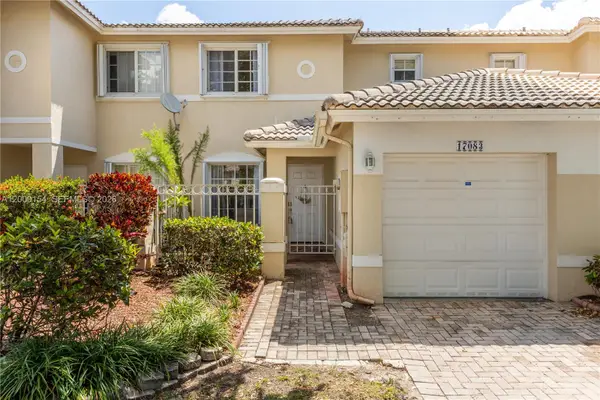 17083 NW 23rd St, Pembroke Pines, FL 33028