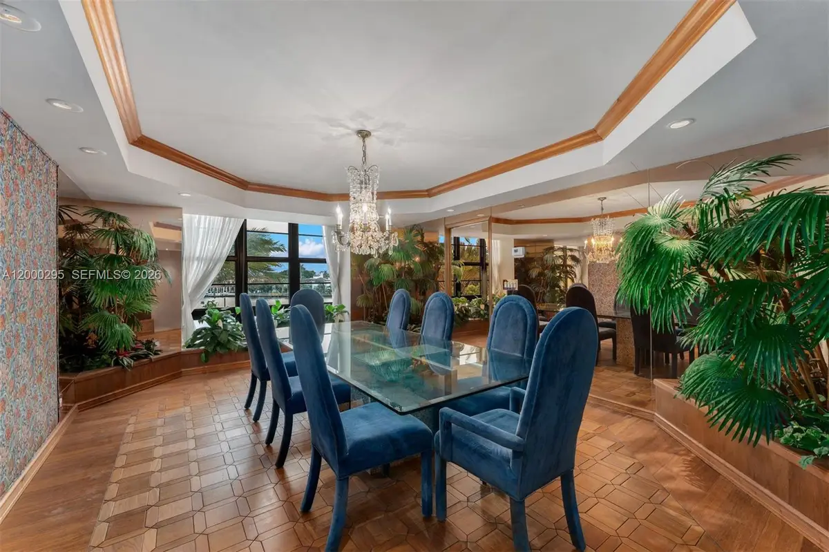5500 Collins Ave #304, Miami Beach, FL 33140 - #1