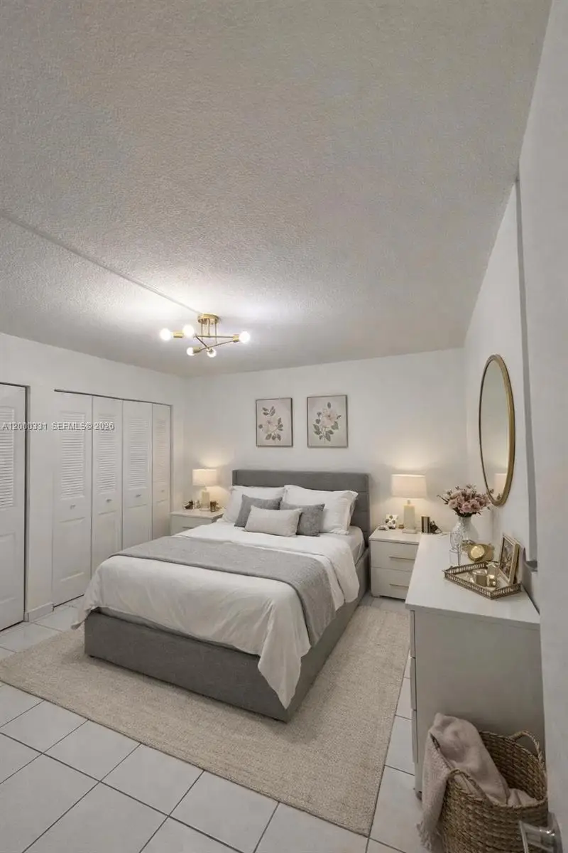 9400 W Flagler St #309, Miami, FL 33174 - #3