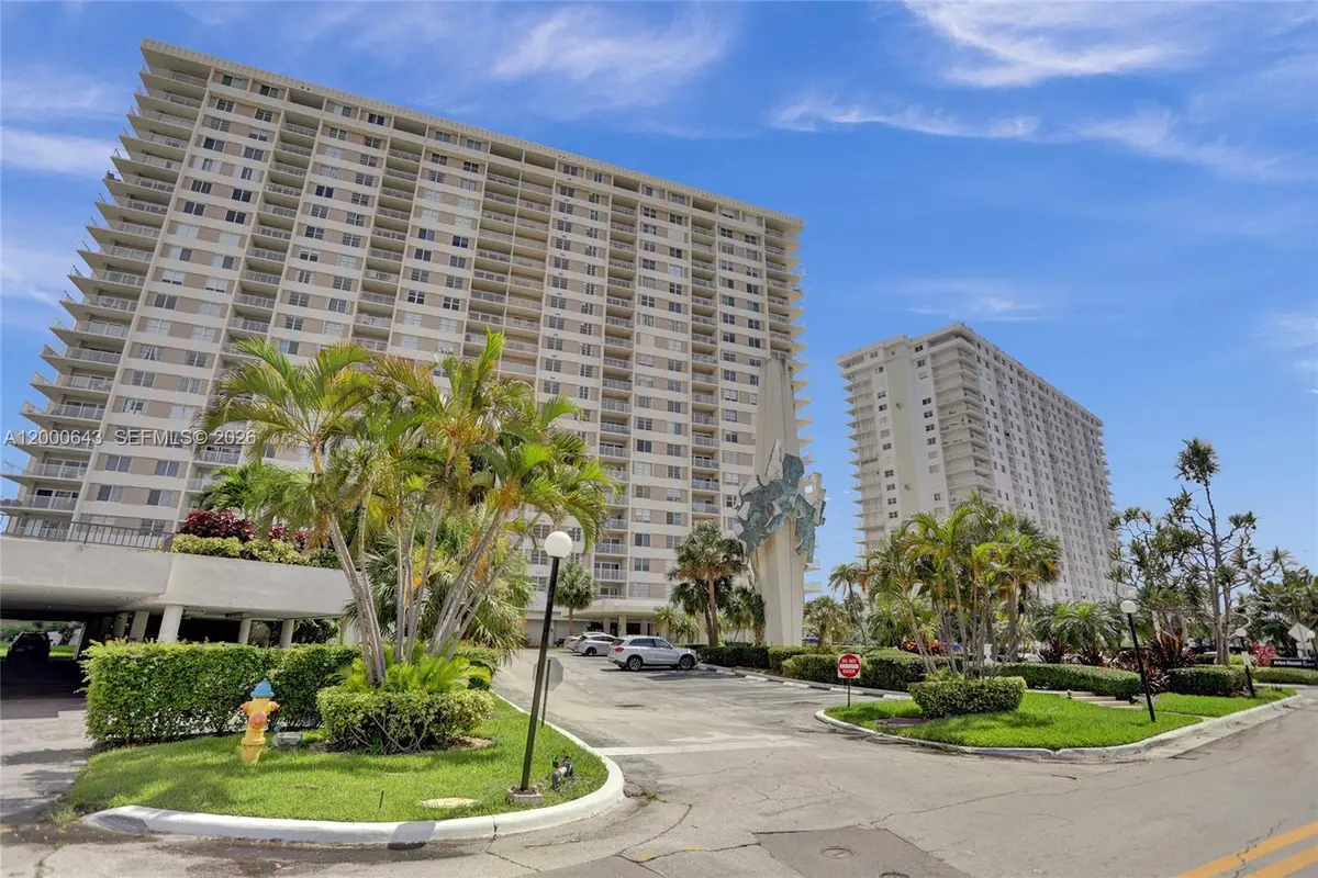 300 Bayview Dr #PH10, Sunny Isles Beach, FL 33160 - #1