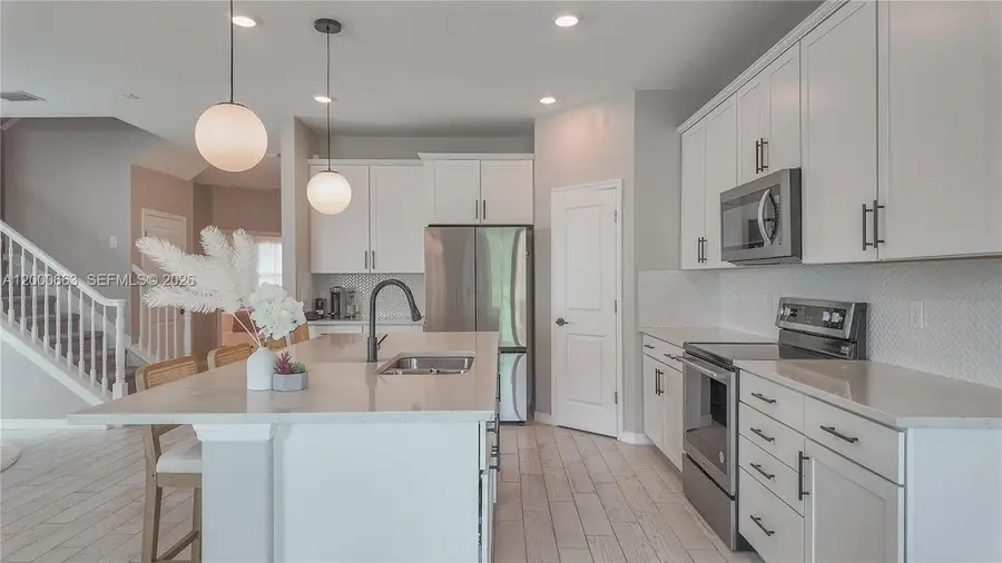 8108 NW 78th St, Tamarac, FL 33321 - #3