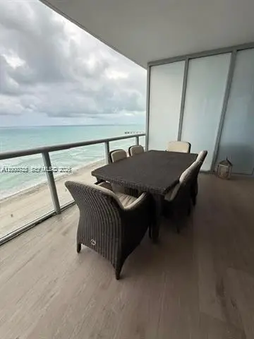 17121 Collins Ave #1207, Sunny Isles Beach, FL 33160