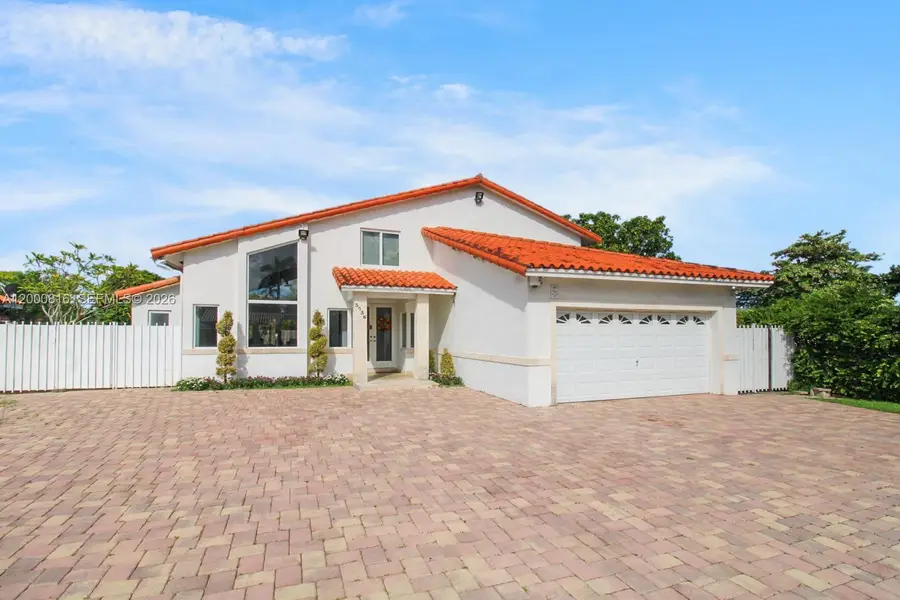 3736 SW 107th Ct, Miami, FL 33165 - #2